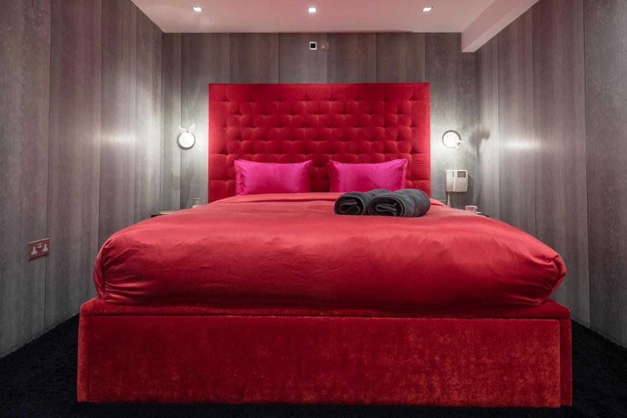 Amazingly Luxurious Loft Apartment, Soho - 3 Bedrooms, 2 Bath & Office London Exterior foto