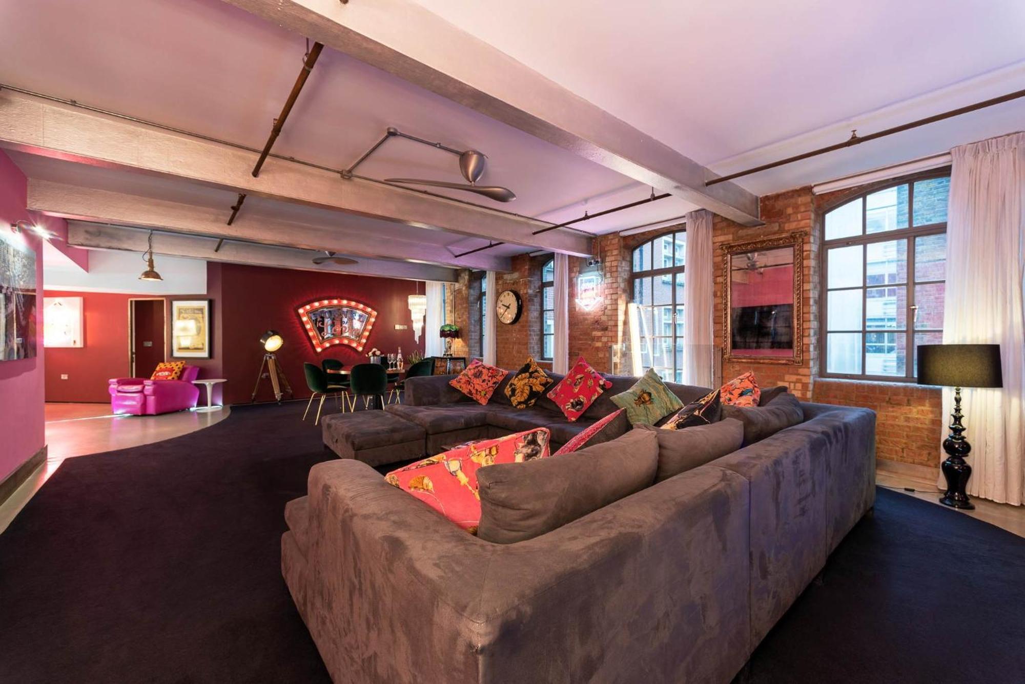 Amazingly Luxurious Loft Apartment, Soho - 3 Bedrooms, 2 Bath & Office London Exterior foto