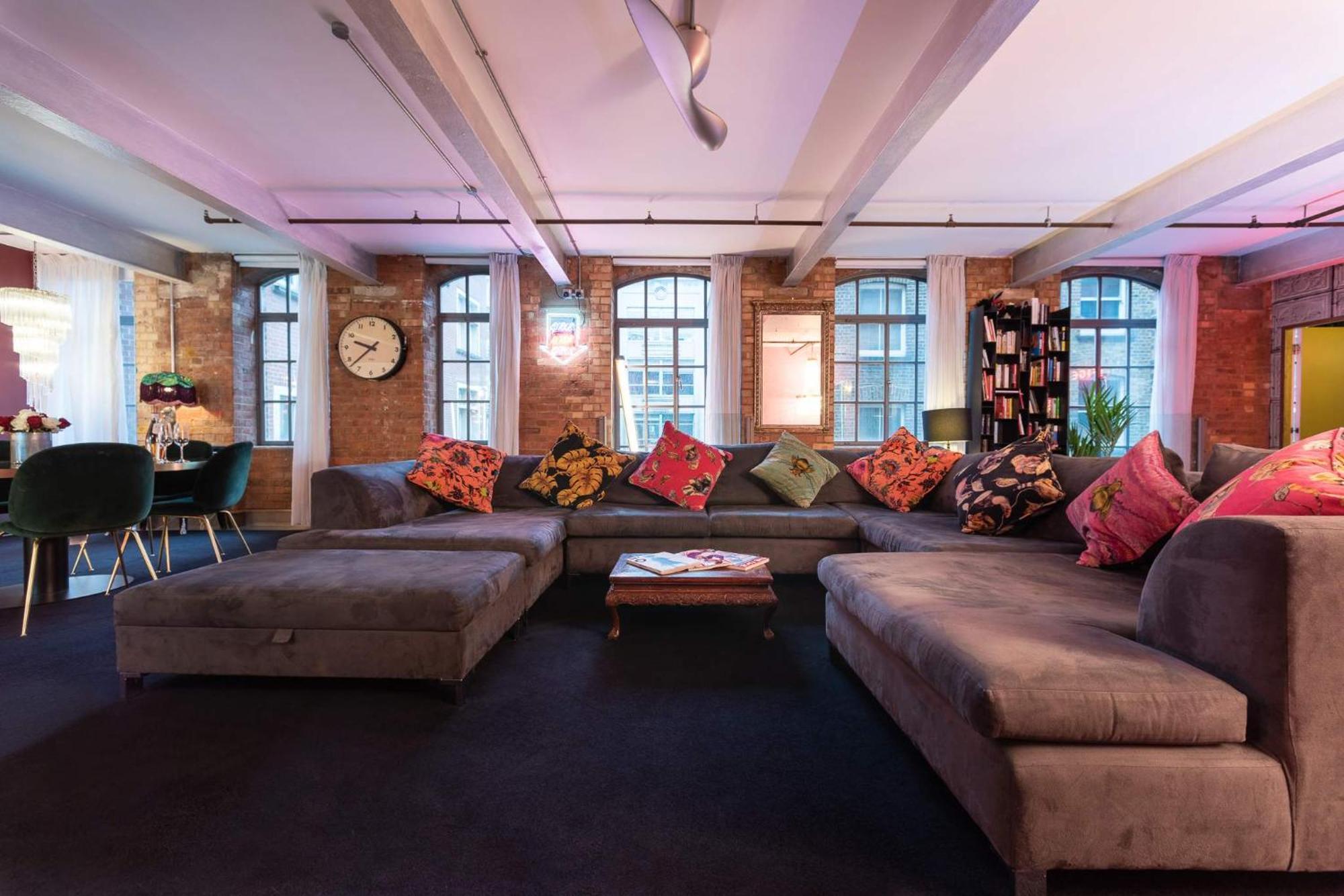 Amazingly Luxurious Loft Apartment, Soho - 3 Bedrooms, 2 Bath & Office London Exterior foto