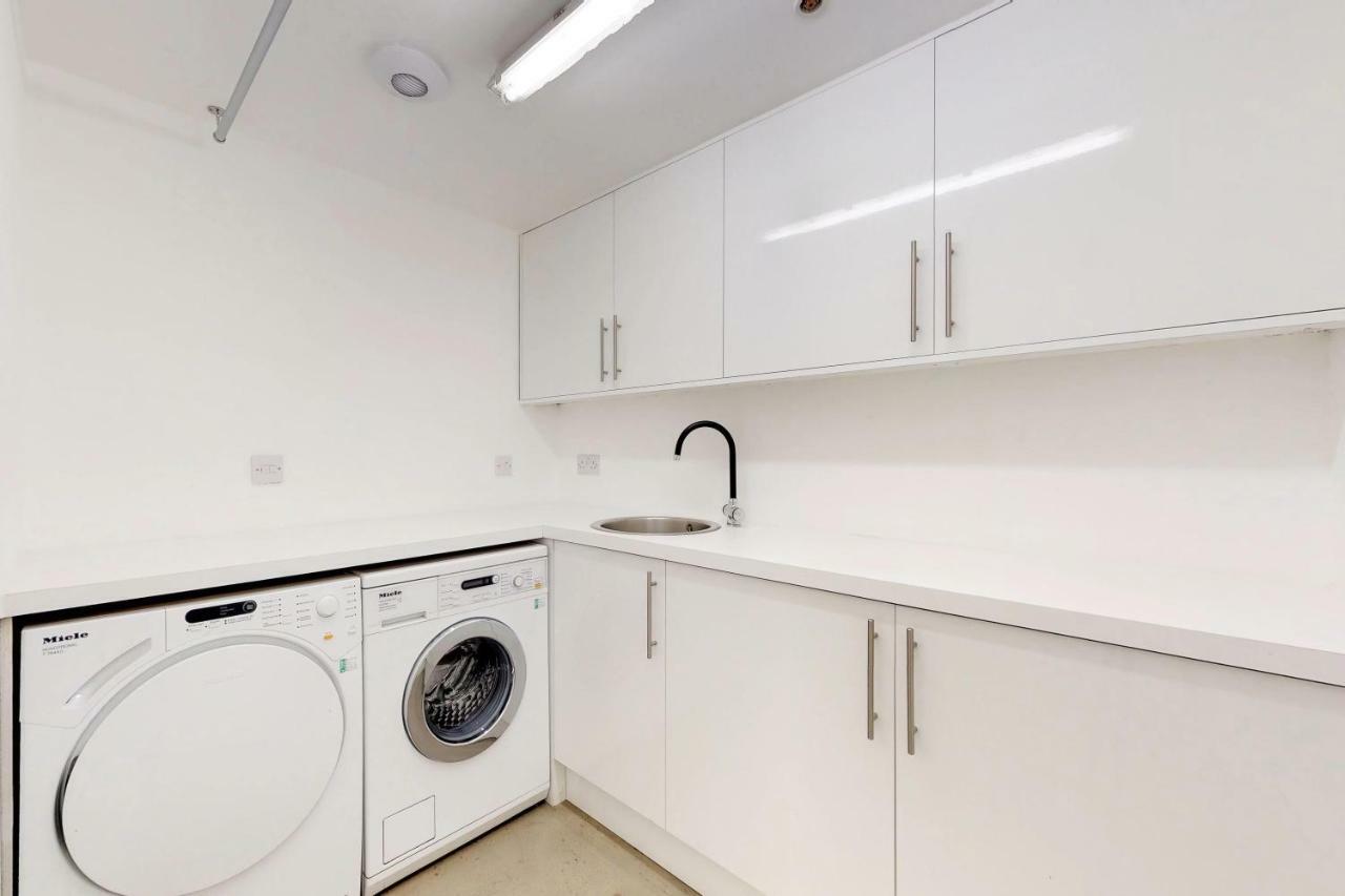 Amazingly Luxurious Loft Apartment, Soho - 3 Bedrooms, 2 Bath & Office London Exterior foto